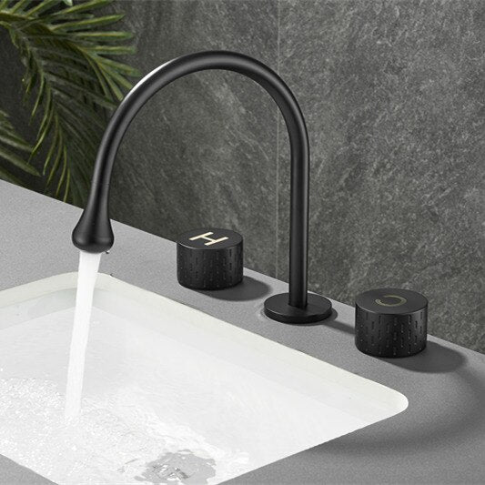 Windsor Widespread Brass Faucet – Dual Handle | AllFixture