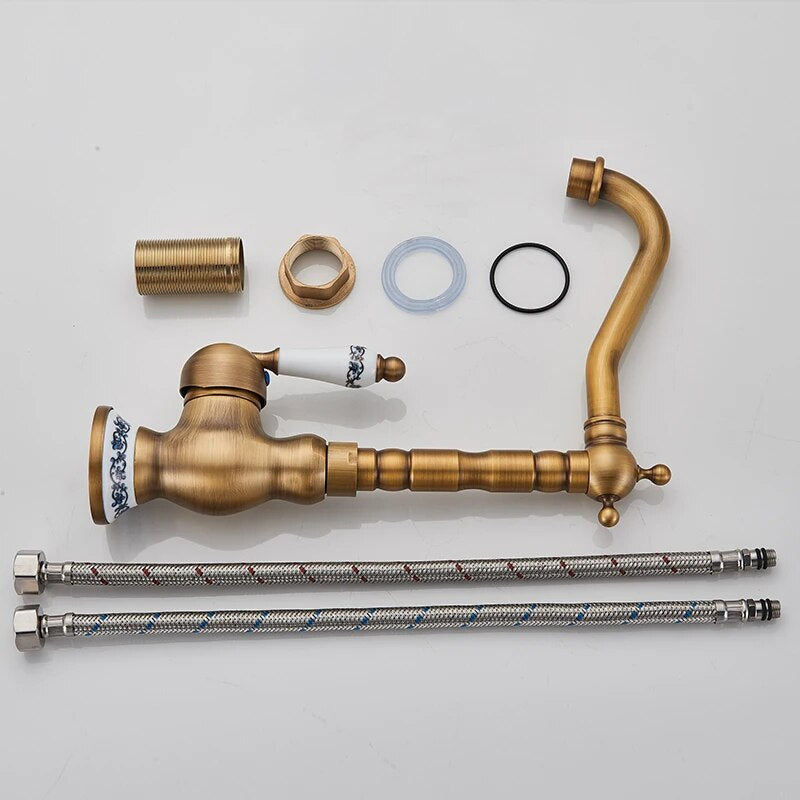 Antique Brass Single-Handle Kitchen Faucet