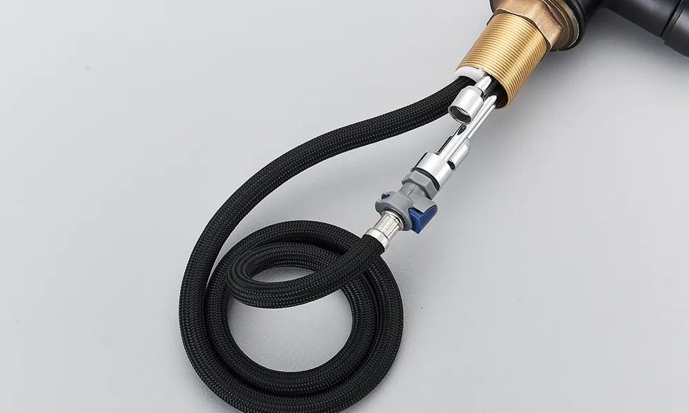 Matte Black Pull-Down Kitchen Faucet