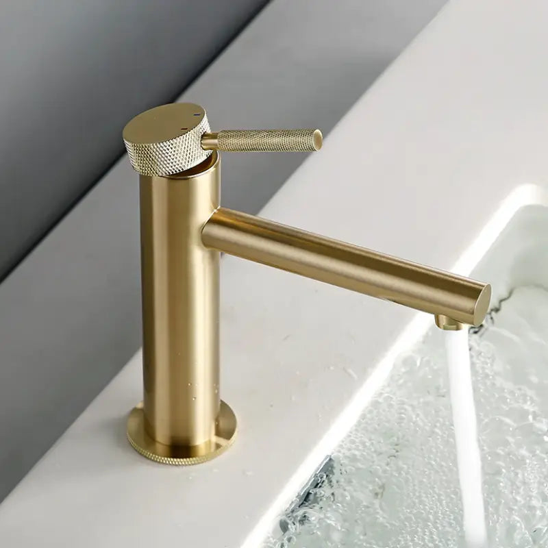 Solid Brass Single Handle Bathroom Sink Faucet