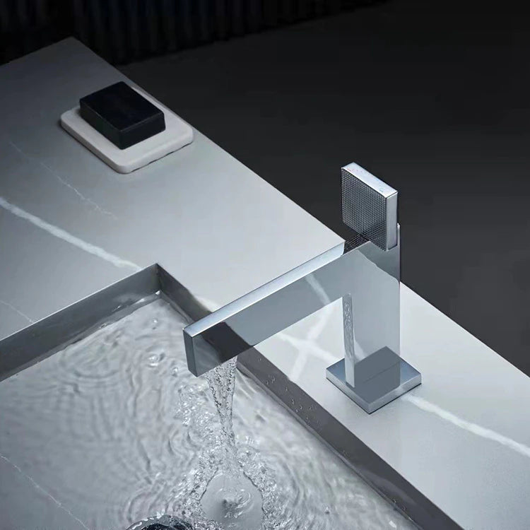 Single Handle Bathroom Basin Faucet