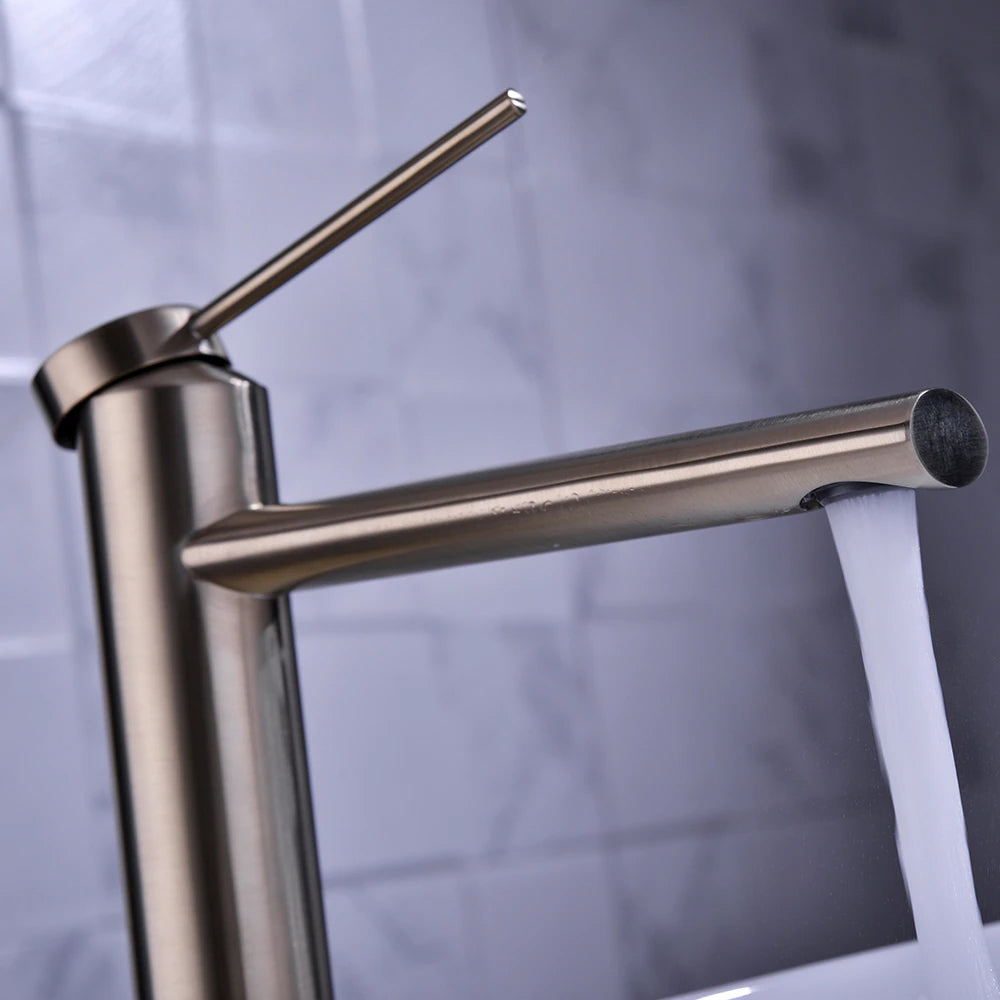 Wasser™ Solid Brass Single Handle Bathroom Faucet