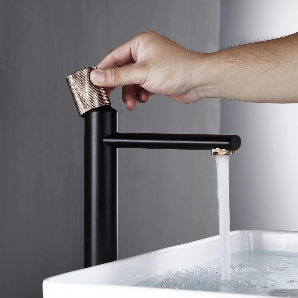 Wasser ™ Deck Mounted Bathroom Faucet