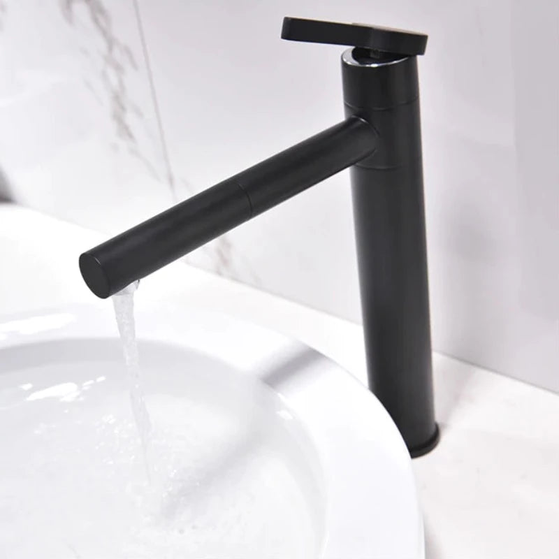 Wasser™ Single Handle Sink Faucet