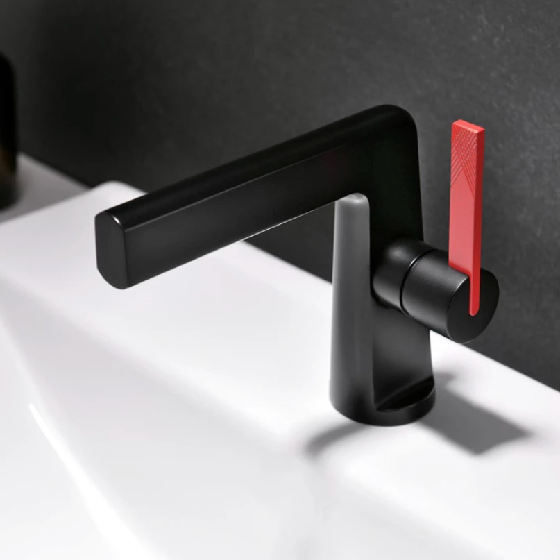 Single Handle Solid Brass Bathroom Basin Faucet